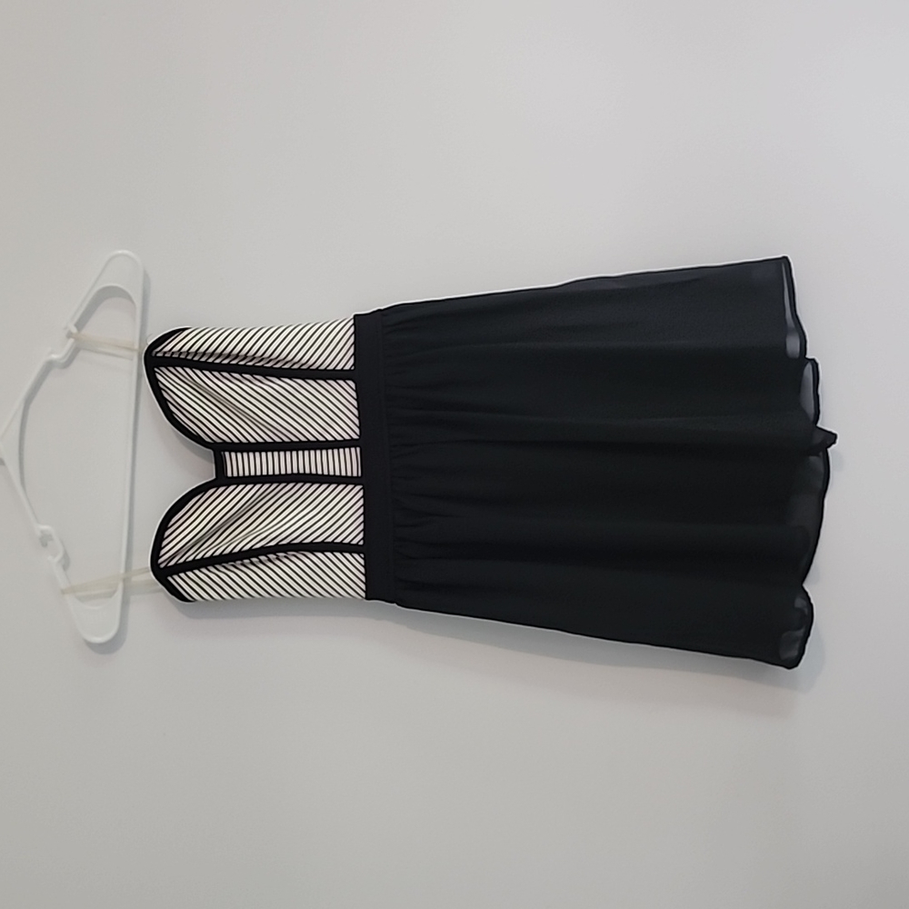 Cute strapless mini dress